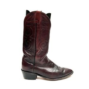 Vintage 1980s men’s oxblood leather western style cowboy boots